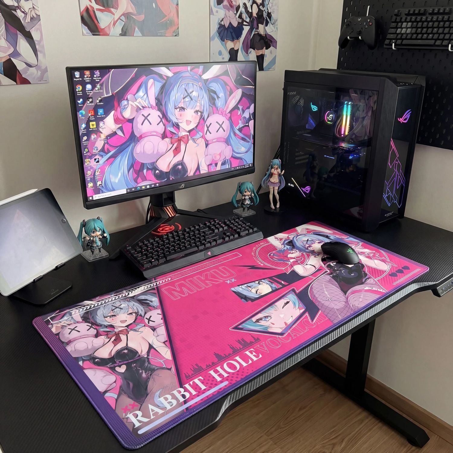 Pc Gaming Hatsune Miku - Hatsune Miku Rabbit Hole Extra Large