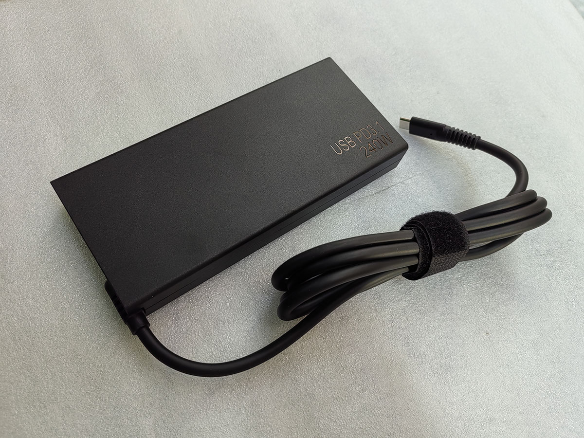 NEW OEM ADP-240KB BA Delta 240 - огляд і ціна Pc Gaming Uk